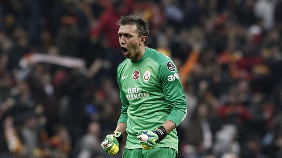 Fernando Muslera'dan tüyleri diken diken eden 15 Temmuz mesajı