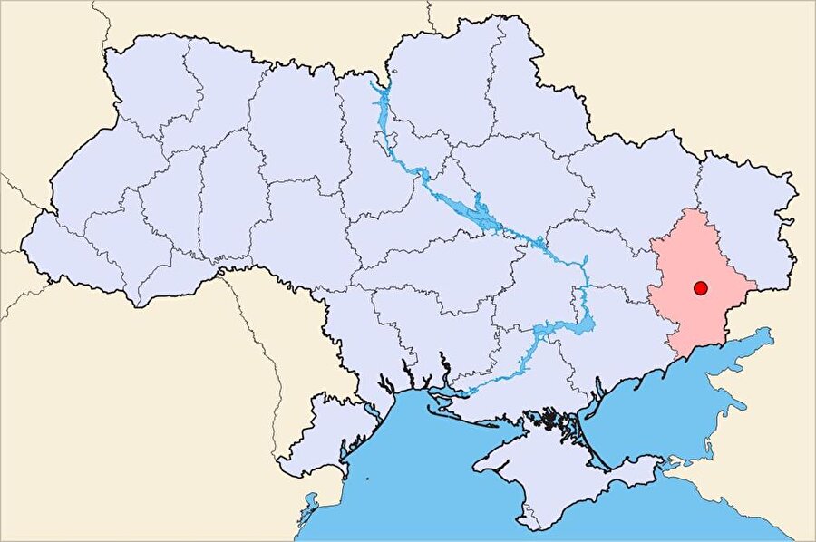 Ukrayna'dan tek taraflı olarak bağımsızlığını ilan eden Rus yanlısı 'Donetsk Halk Cumhuriyeti', Malorossiya (Küçük Rusya) adlı yeni bir ülke kurulduğunu açıkladı.

                                    
                                
