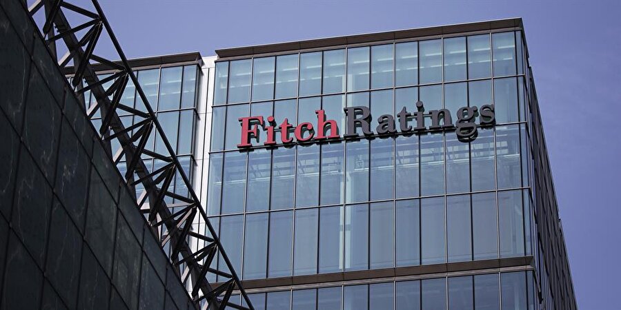 ​Fitch'ten Türkiye ile ilgili değişiklik beklenmiyor