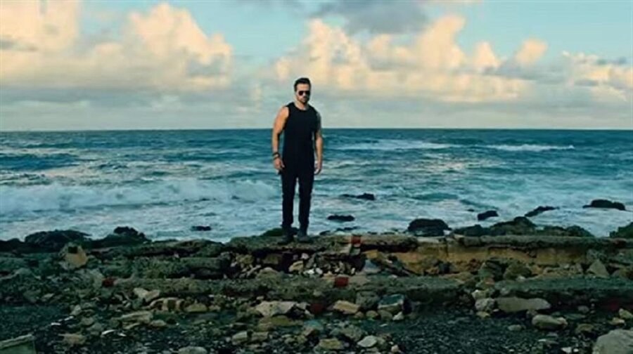 ​"Despacito" tüm zamanların rekorunu kırdı