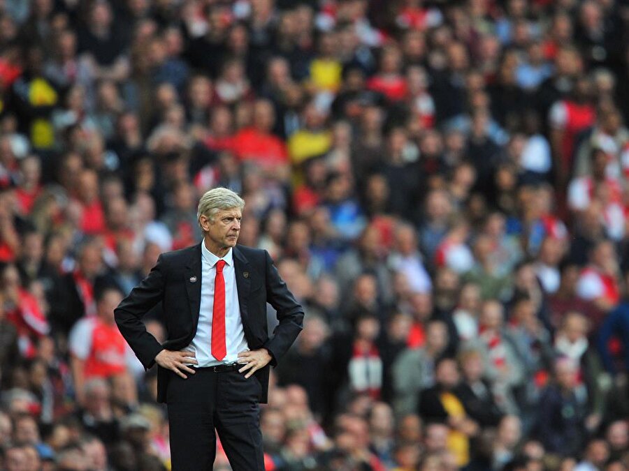 Premier Lig'in efsanesi Wenger oldu.