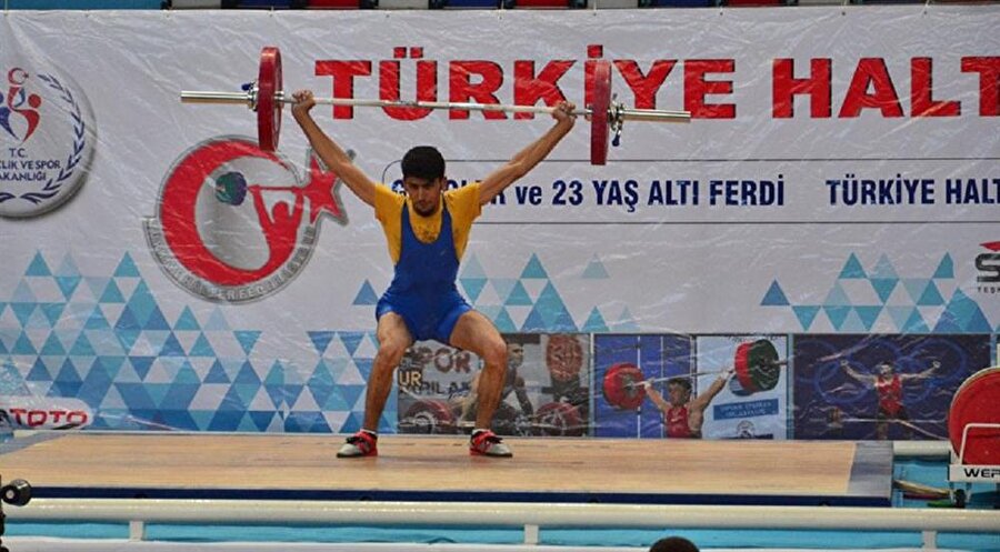 15 Temmuz şehitleri Halter Şampiyonası başladı