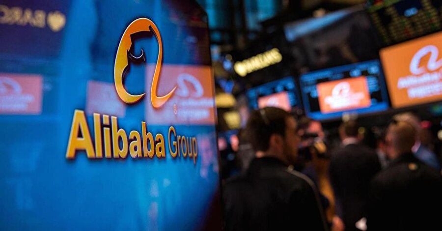 Alibaba - 396.2 milyar dolar. 

                                    
                                