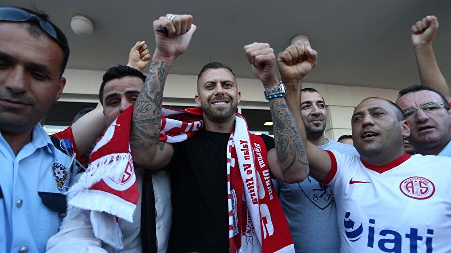 Menez Antalyaspor sakatlık