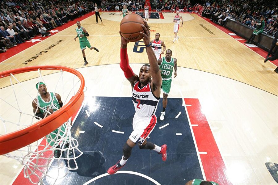 John Wall Wizards ile sözleşme yeniledi: 4 yılda 170 milyon dolar