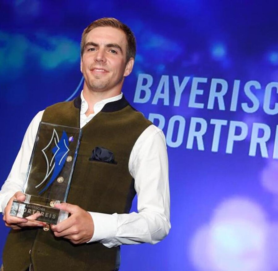 Philipp Lahm yılın futbolcusu seçildi.