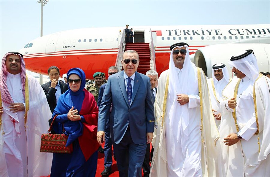 Cumhurbaşkanı Erdoğan, Kuveyt’ten ayrılmasının ardından Katar’ın başkenti Doha'ya iniş yaptı.
