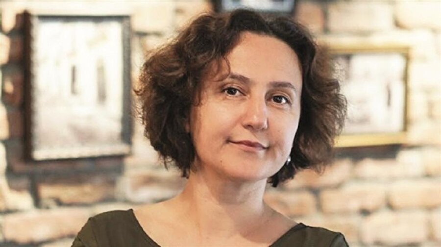 ​127 yıllık bir kurmaca