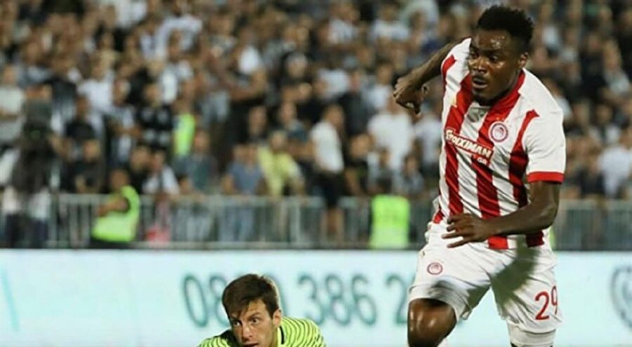 ​Emenike attı Olympiakos kazandı: Şampiyonlar Ligi'nde toplu sonuçlar