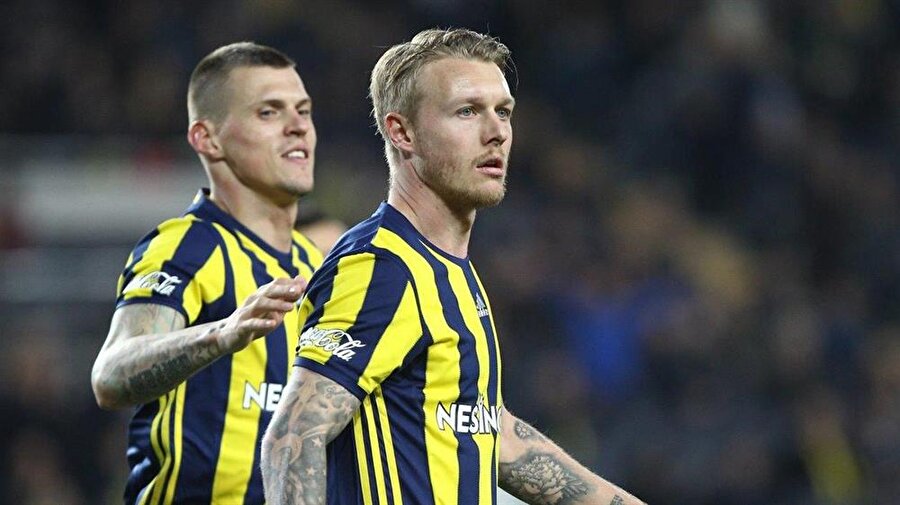 Simon Kjaer kadroya alınmadı.
