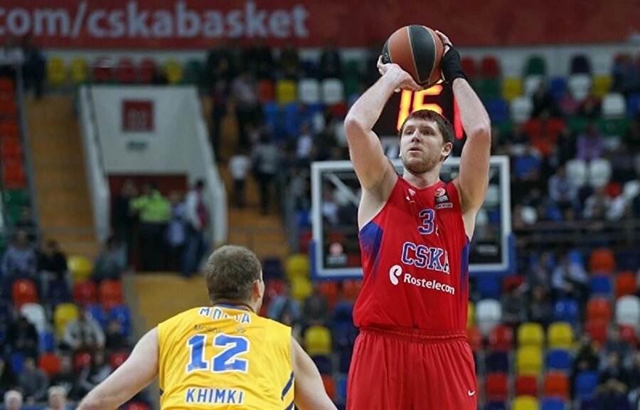 ​Khryapa CSKA Moskova ile devam edecek