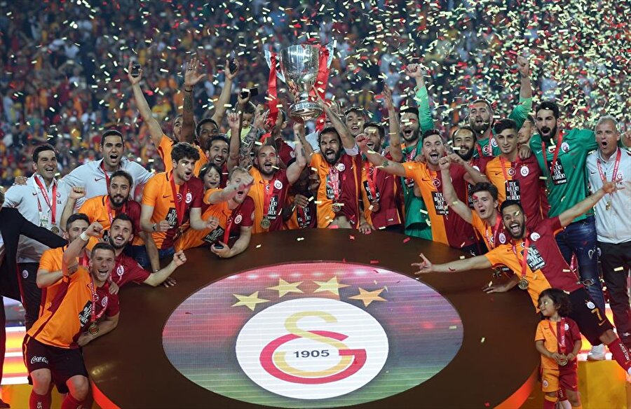 Galatasaray 7 günde 4 uçak indiriyor!