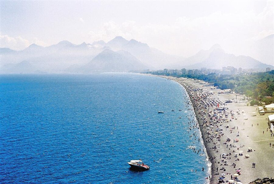 Antalya’ya gelen turist sayısı 5 milyonu aştı
