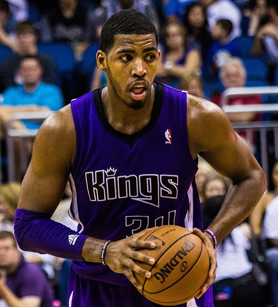 Yıldız basketbolcu Jason Thompson, Fenerbahçe'de.