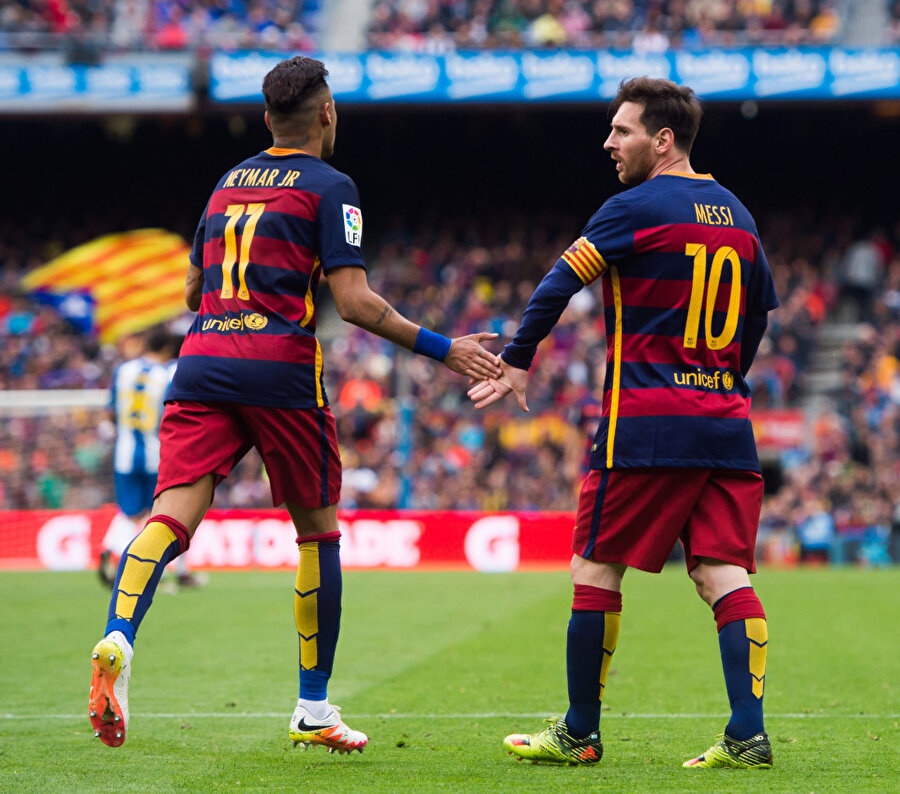 Lionel Messi'den Neymar'a veda videosu!