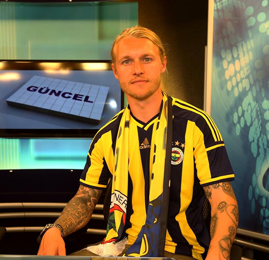 Simon Kjaer
Fenerbahçe'den 12.5 milyon euro karşılığında Sevilla'ya transfer olmuştur