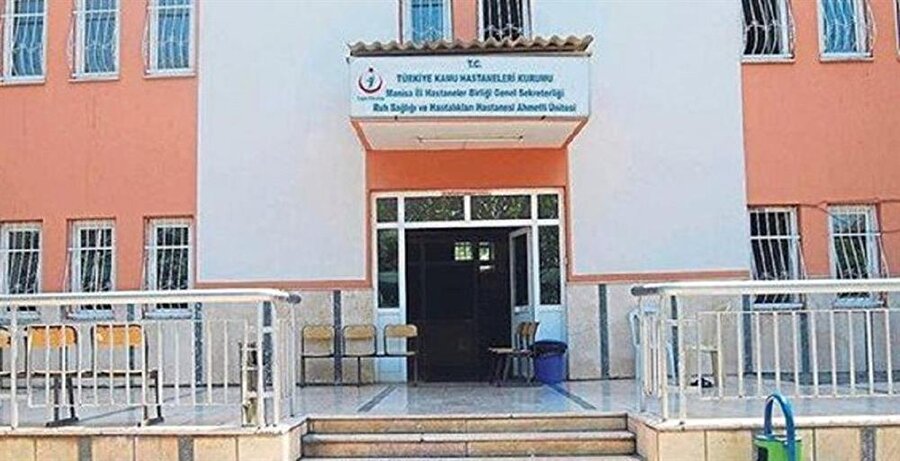 Tedavi gördüğü Manisa Ruh ve Sinir Hastalıkları Hastanesi’nde rahatsızlanan 30 yıllık kronik şizofreni hastası Cemalettin Cankaloğlu kayıplara karıştı.