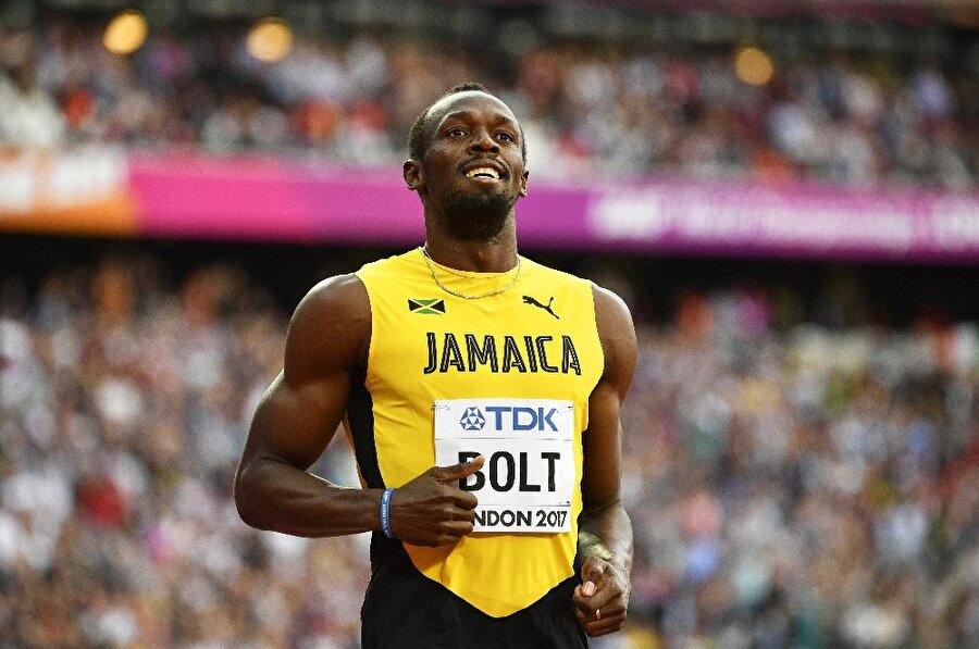 Usain Bolt veda yarışında geçildi

                                    Spor hayatındaki son bireysel yarışına çıkan dünyaca ünlü 30 yaşındaki Jamaikalı atlet Usain Bolt Dünya Atletizm Şampiyonası'nda erkekler 100 metre finalinde 9.95'lik derecesiyle yarışı üçüncü sırada tamamladı ve kariyerinin son bireysel yarışında hüsran yaşadı. 
                                