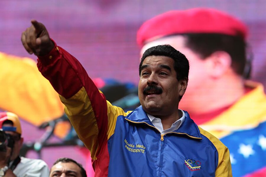 Orduyu tebrik eden Maduro, askeri üsse yönelik saldırı girişiminden ABD ve Kolombiya’yı sorumlu tuttu.
