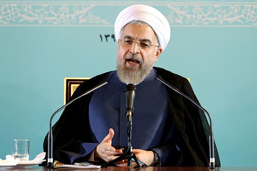 İran Cumhurbaşkanı Ruhani, 17 kişilik kabine listesinde kadın bakan yer vermezken, Cumhurbaşkanı Yardımcılığı görevlerine üç kadını atadı.
