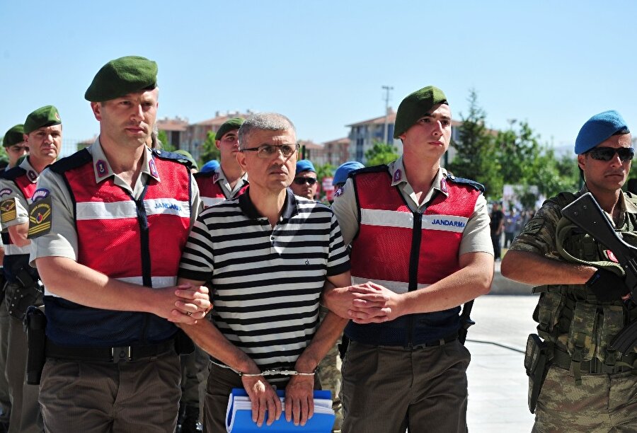 ​FETÖ'cü hainden skandal sözler!