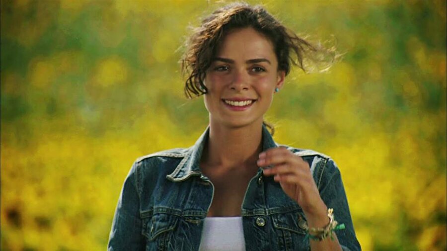 Kadın dizisinde Özge Özpirinçci'nin partneri belli oldu