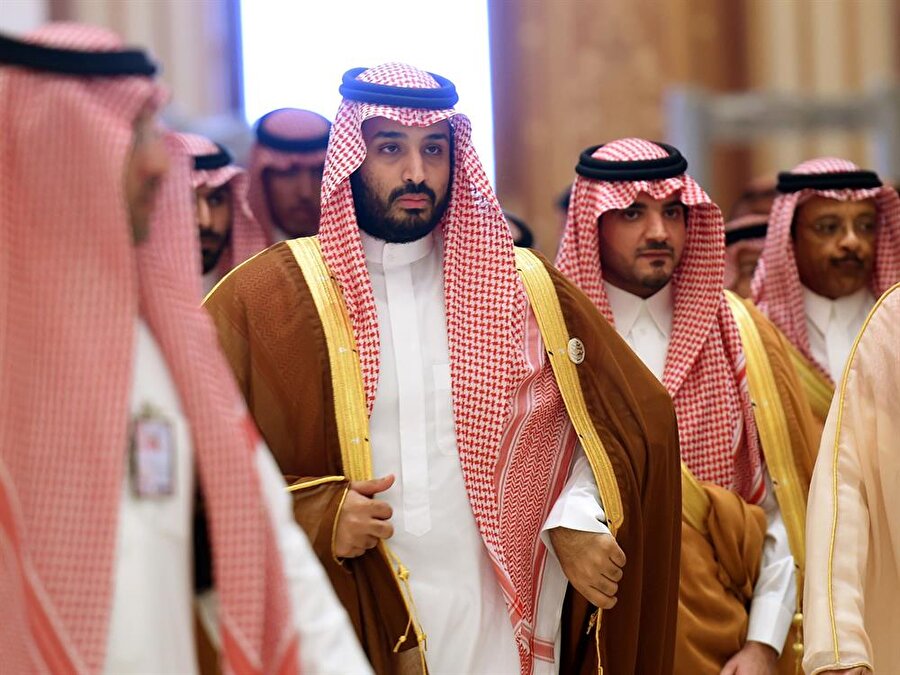 Suudi Arabistan’dan kaçarak yurt dışında yaşamlarını sürdüren 3 ‘rejime muhalif’ Suudi prensin ortadan kaybolduğu iddia edildi.

                                    
                                