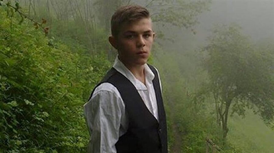 Eren Bülbül, Trabzon'un Maçka ilçesinde PKK'lı teröristlerce şehit edildi.