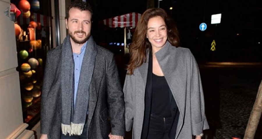 Ünlü oyuncu Azra Akın Trakya düğünü ile evleniyor