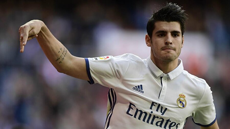Alvaro Morata

                                    Real Madrid, 2016'da tek bonservis ödemesini Morata için 30 milyon Euro olarak gerçekleştirdi.
                                