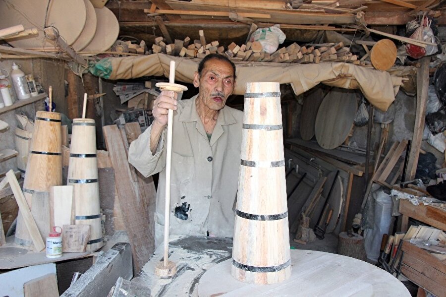 92'lik Mustafa a​mca tam 80 yıldır yayık üretiyor