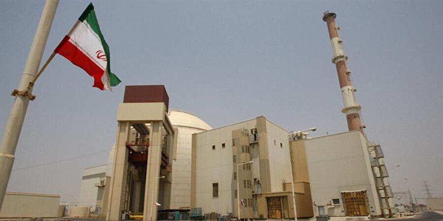 İranlı yetkililer, ABD'nin sürdürülen nükleer anlaşmayı bozması halinde 5 gün içinde uranyum zenginleştireceklerini açıkladı.

                                    
                                