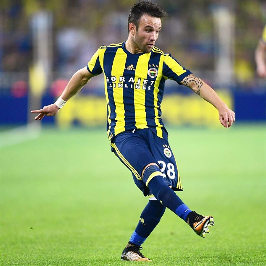 Valbuena’nın paylaşımı yanıt bulacak mı?