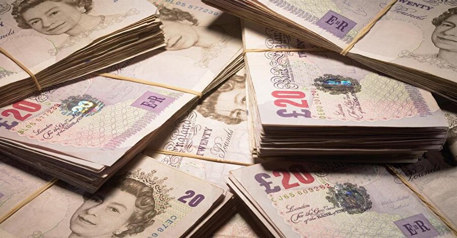 Brexit depremi: Sterlin, euro karşısında son 8 yılın en düşük seviyesinde