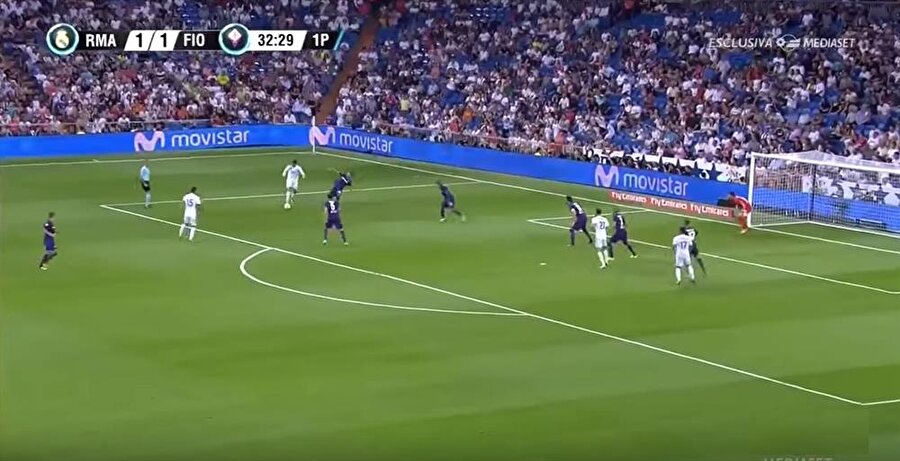 ​Ronaldo faturayı Fiorentina'ya çıkardı! Barça'ya attığı golü tekrar attı!