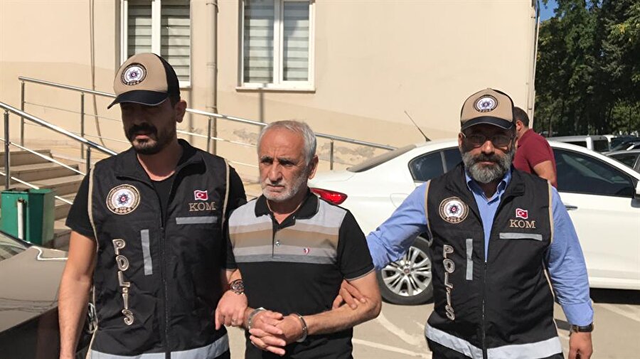 Tutuklu FETÖ'cülerin ailelerine "sus payı" dağıtan kişi yakalandı