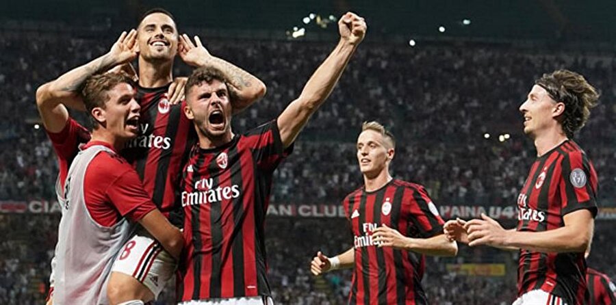 Milan Hakan Çalhanoğlu