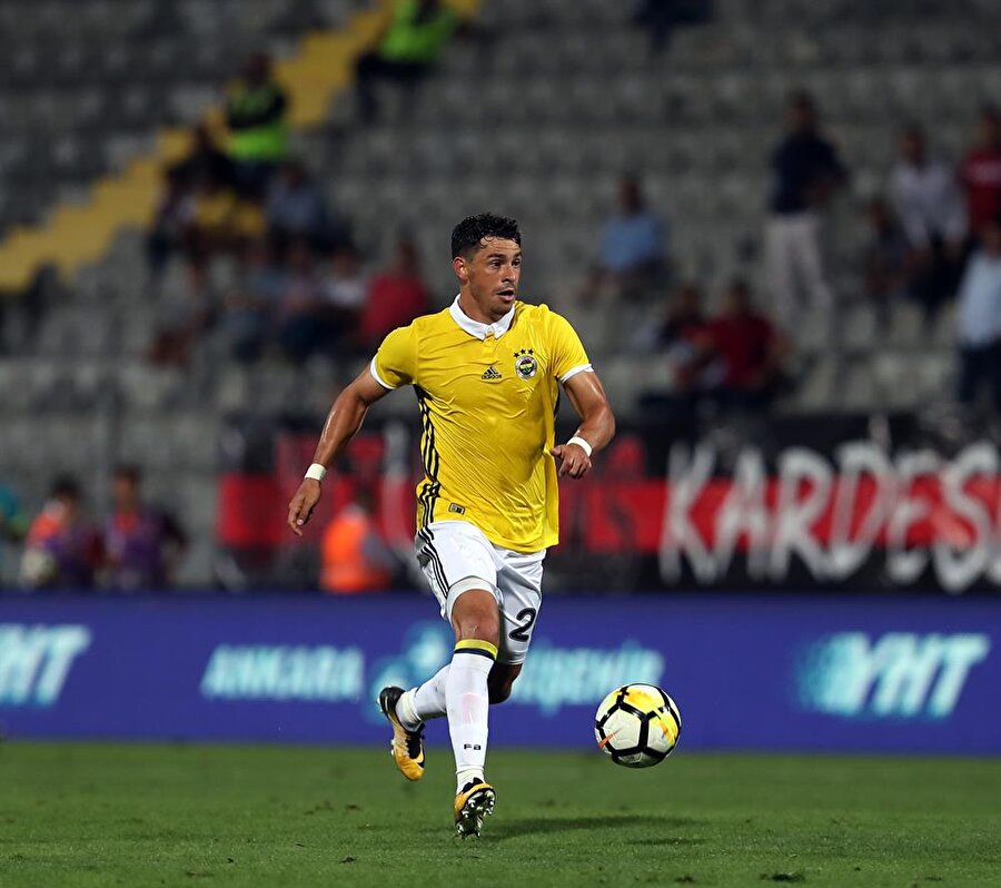 Giuliano bir Alex değil