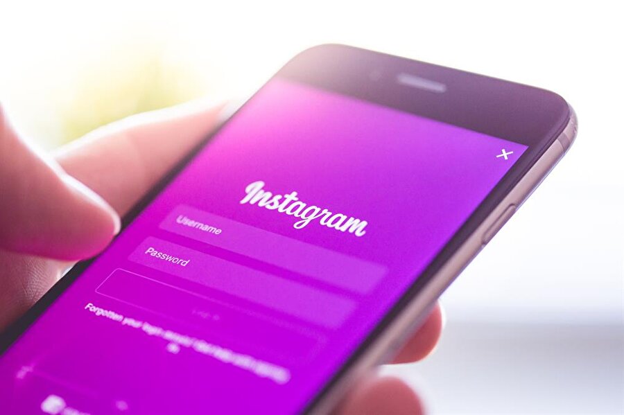 Instagram hesapları hacklendi.