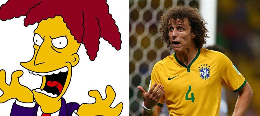 David Luiz / Sideshow Bob

                                    Saçlarıyla her zaman dikkat çeken Chelsea'nin Brezilyalı futbolcusu David Luiz, Simpsonlar'daki Sideshow Bob'ı andırıyor.
                                