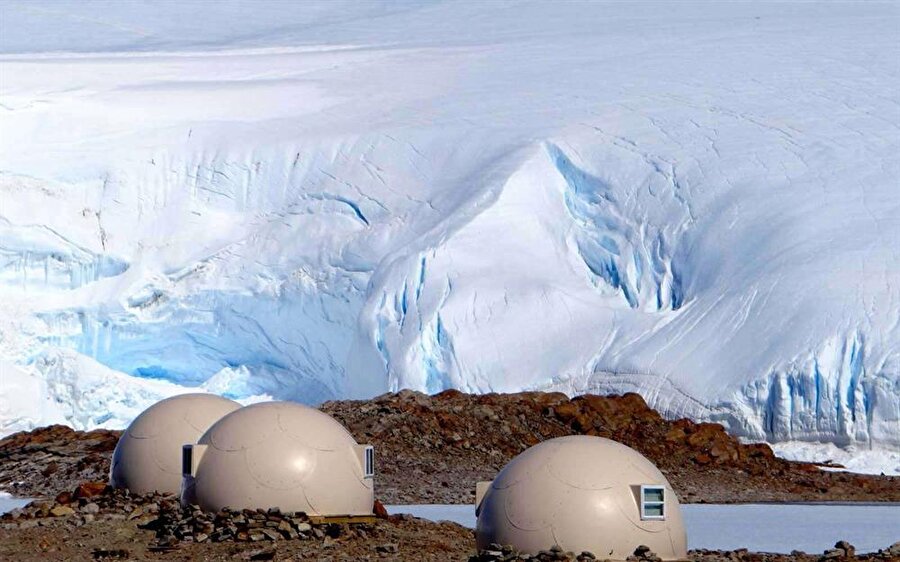Beyaz Çöl Antarktika'ya "En Büyük Yolculuk"

                                    Konaklama: 195.000 dolar (gecelik)
                                