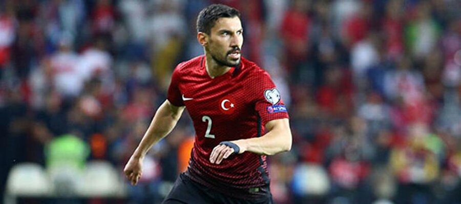 Şener Özbayraklı'dan Emre açıklaması