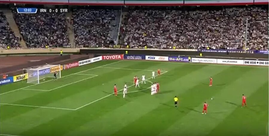 Savaşın gölgesindeki Suriye'den tarihi zafer!