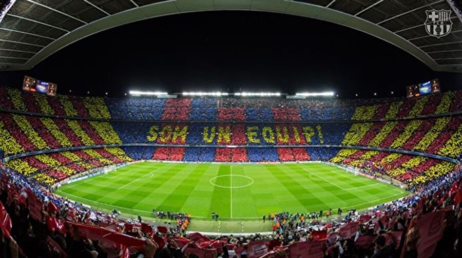 Futbol tarihi değişebilir: Barcelona La Liga'dan atılma tehlikesiyle karşı karşıya

                                    İspanya'nın doğusundaki Katalonya özerk yönetiminde 1 Ekim'de yapılmak istenen bağımsızlık referandumu tartışmaları La Liga'ya sıçradı.İspanyol basını, Katalonya'daki bağımsızlık girişimlerinin özellikle Barcelona Kulübünü nasıl etkileyeceği yönündeki soruları La Liga'nın üst düzey yetkililerine sormaya başladı. İspanya 1. ve 2. futbol ligi kulüplerinin bağlı olduğu Profesyonel Futbol Ligi'nin (LFP) Başkanı Javier Tebas, katıldığı basın toplantısında Katalonya ve Barcelona ile ilgili bir soru üzerine, "Katalonya tek taraflı bağımsız olursa Barcelona ne La Liga'da ne de Fransız liginde oynar." dedi.
                                