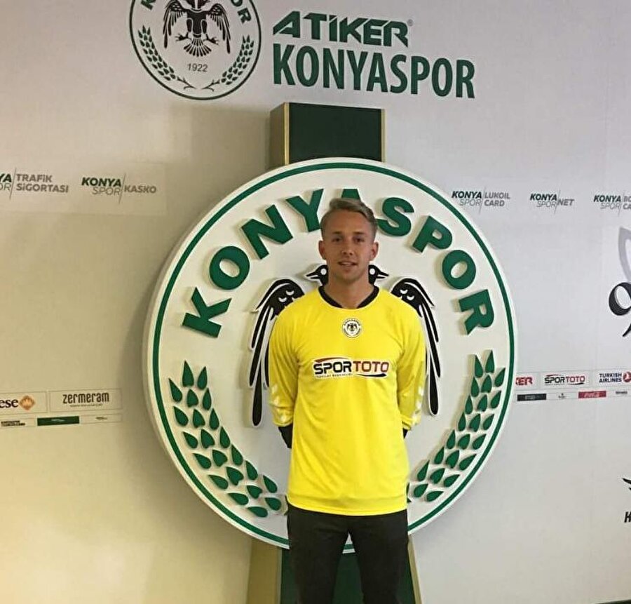 Patrik Carlgren
Eski Takımı: NordsjaellandYeni Takımı: Atiker Konyaspor