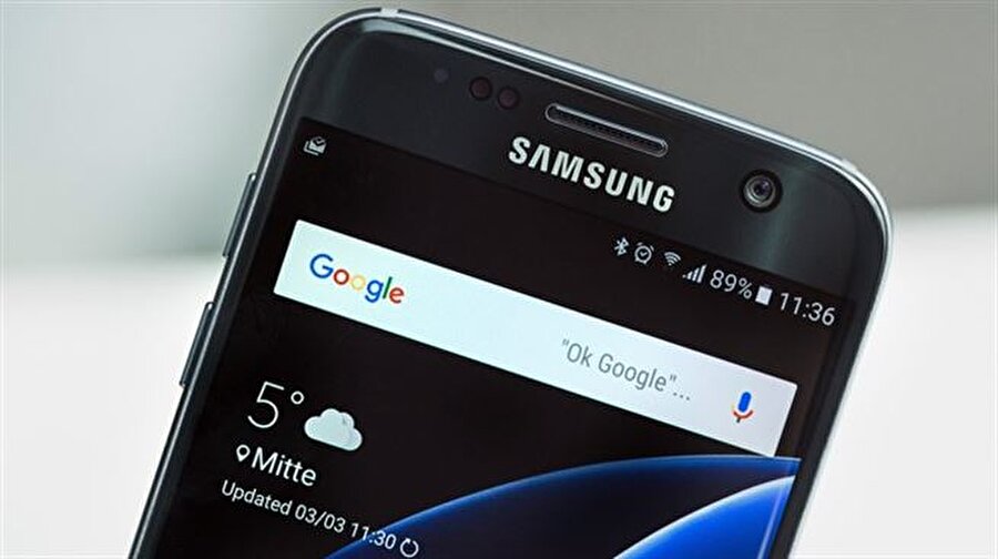 10. Samsung, Galaxy S8 serisi için Android Oreo güncellemesi hazırlıyor
Android ekosisteminin en güçlü oyuncusu Samsung, Galaxy S8 ve Galaxy S8+ modelleri için Android Oreo güncellemesi hazırlıklarına başladı. Samsung, Mart sonunda Galaxy S serisinin en yeni üyeleri olan Galaxy S8 ve Galaxy S8+'ı tanıtmış; akabinde de geçtiğimiz ayın son günlerinde Galaxy Noteailesine Galaxy Note 8'i dahil etmişti.