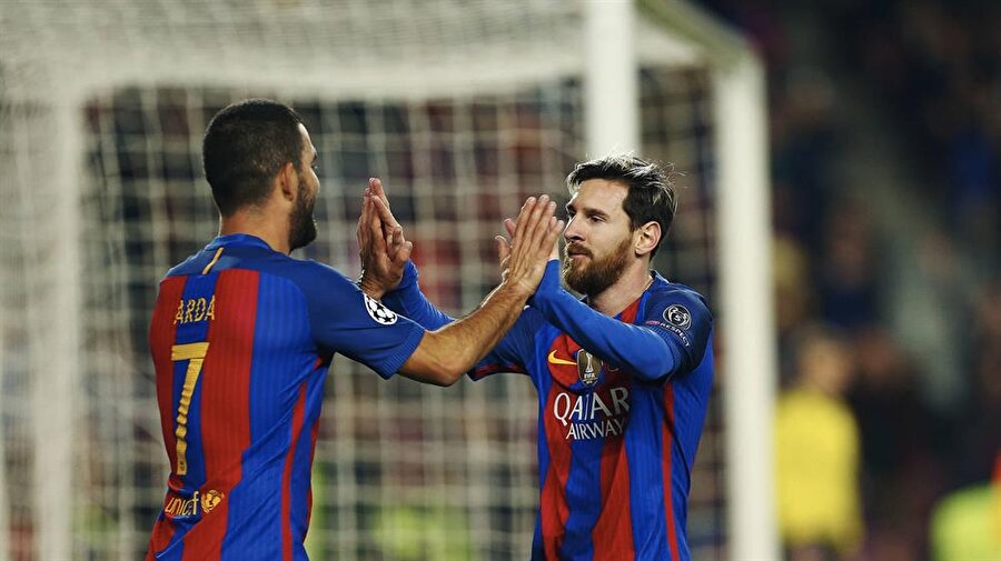 Messi ve Arda Turan La Liga'da forma giyemeyecek!
