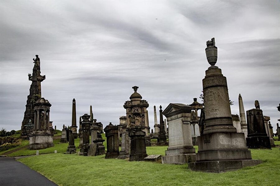 Glasgow Necropolis

                                    
                                    
                                    
                                
                                
                                