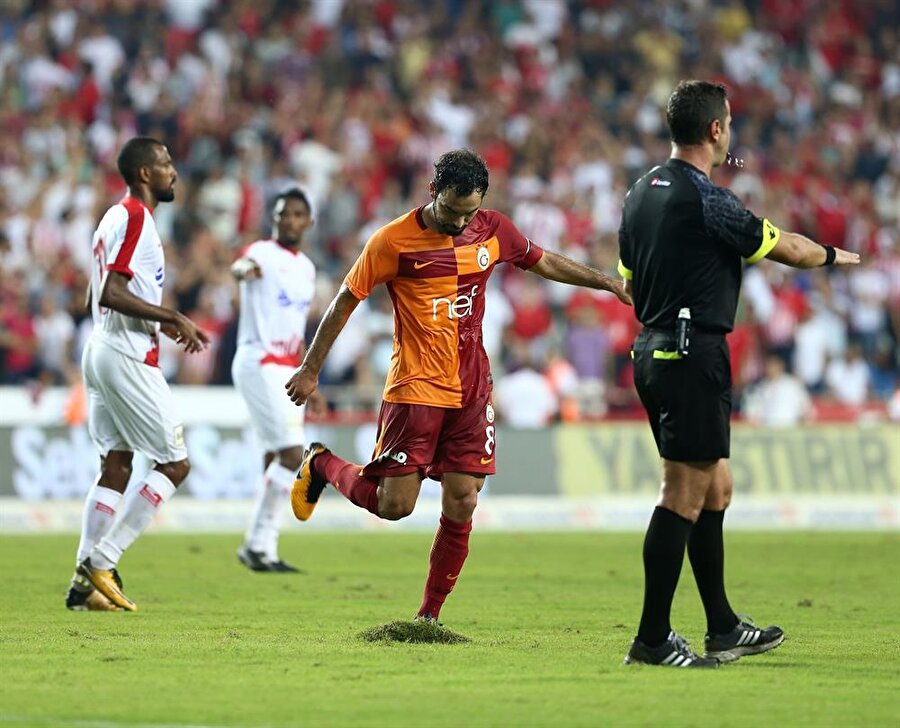 ​Galatasaray'da Selçuk İnan zirvesi! Ve Karar verildi