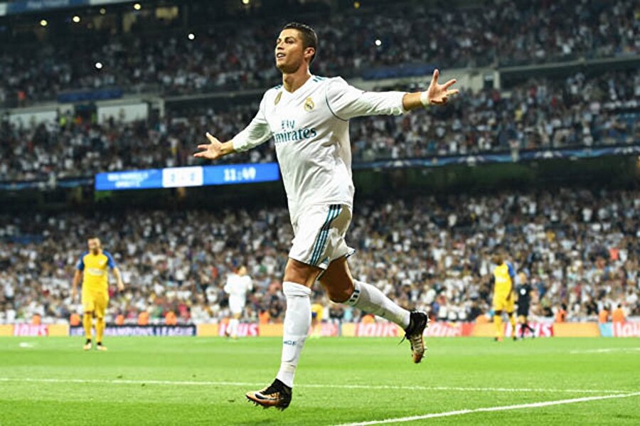Ronaldo ilk haftaları boş geçmiyor.